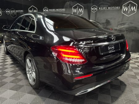 2017 Mercedes-Benz E-Class - photo 11