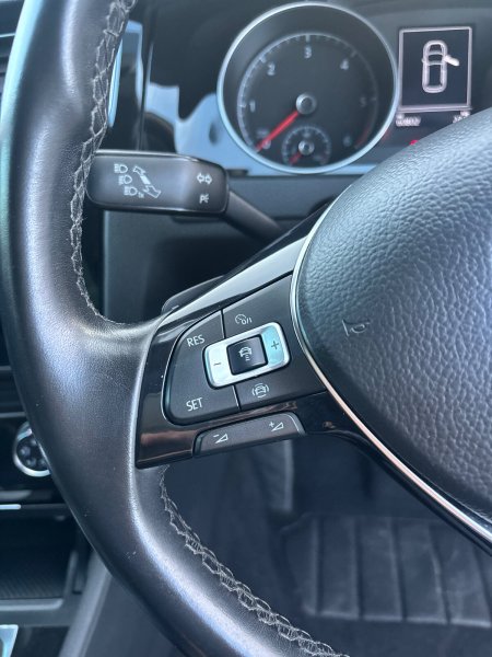2019 Volkswagen Golf - photo 8