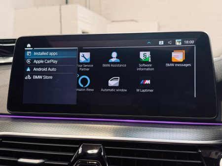 2022 BMW 5-Series - photo 14
