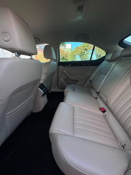 2018 Skoda Superb - photo 14
