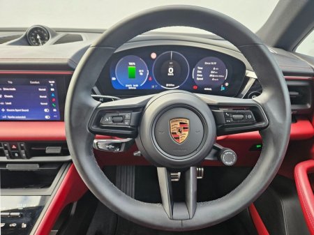 2026 Porsche Macan - photo 10
