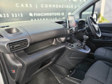 2023 Fiat Doblo - photo 12