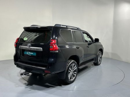 2021 Toyota Land Cruiser - photo 8