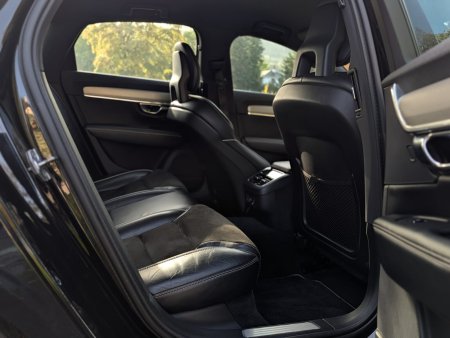 2019 Volvo S90 - photo 21
