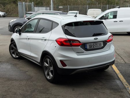 2019 Ford Fiesta - photo 23