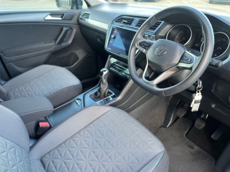 2024 Volkswagen Tiguan - photo 9