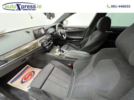 2019 BMW 5-Series - photo 14