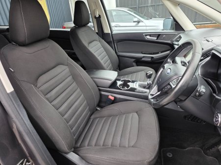 2018 Ford Galaxy - photo 12