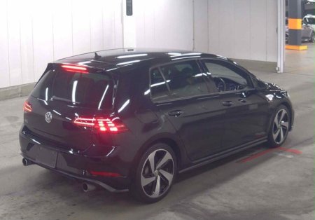 2017 Volkswagen Golf - photo 4