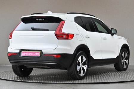 2023 Volvo XC40 - photo 9