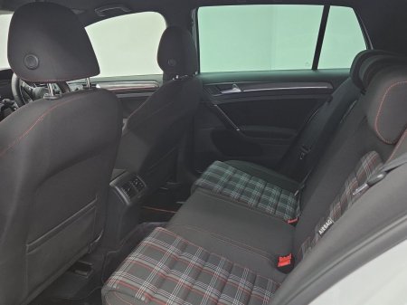 2018 Volkswagen Golf - photo 7