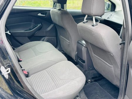 2016 Ford Focus - photo 11
