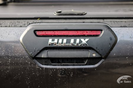 2023 Toyota Hilux - photo 16
