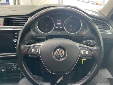 2018 Volkswagen Tiguan - photo 12