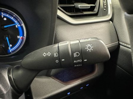 2021 Toyota RAV4 - photo 13