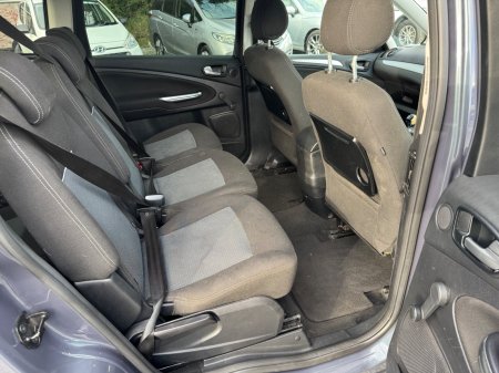 2011 Ford Galaxy - photo 6