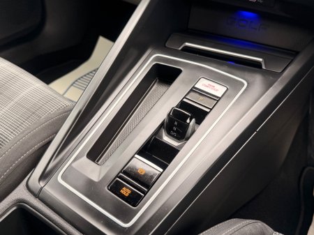 2022 Volkswagen Golf - photo 21