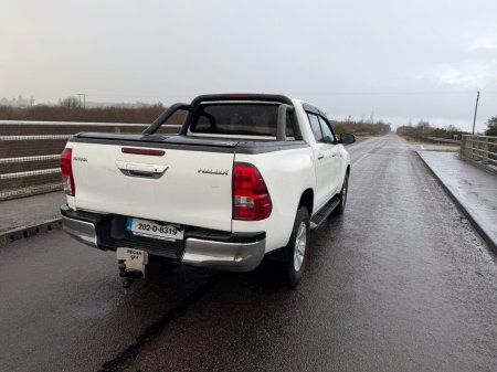 2020 Toyota Hilux - photo 5