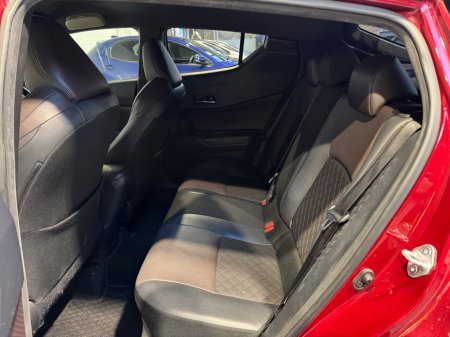 2017 Toyota C-HR - photo 28