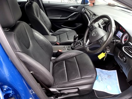 2019 Opel Astra - photo 13