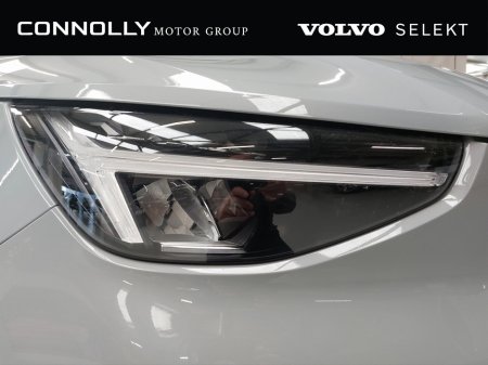 2025 Volvo EX40 - photo 15