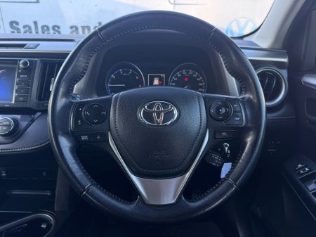 2016 Toyota RAV4 - photo 25
