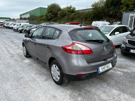 2011 Renault Megane - photo 3