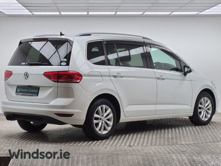 2019 Volkswagen Touran - photo 2