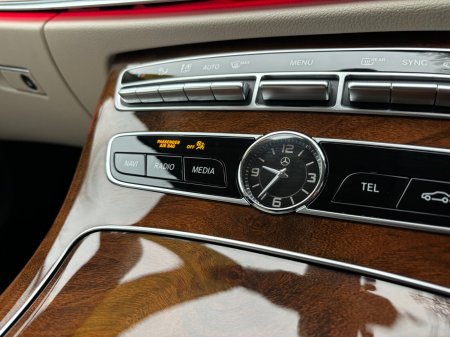 2019 Mercedes-Benz E-Class - photo 12