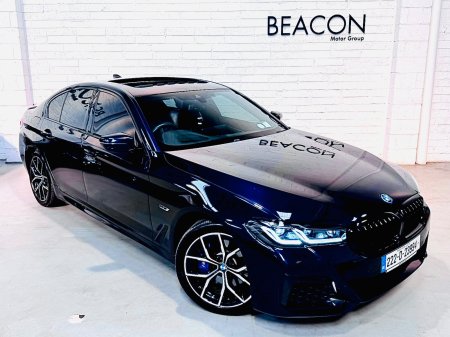 2022 BMW 5-Series - photo 2