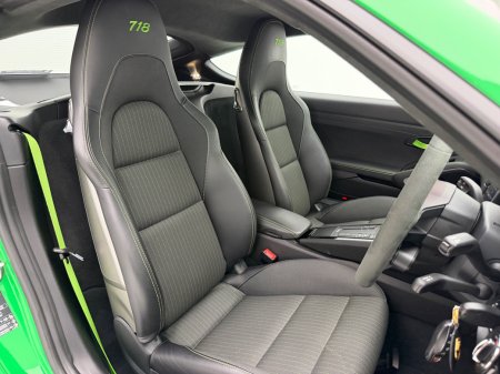 2024 Porsche Cayman - photo 20