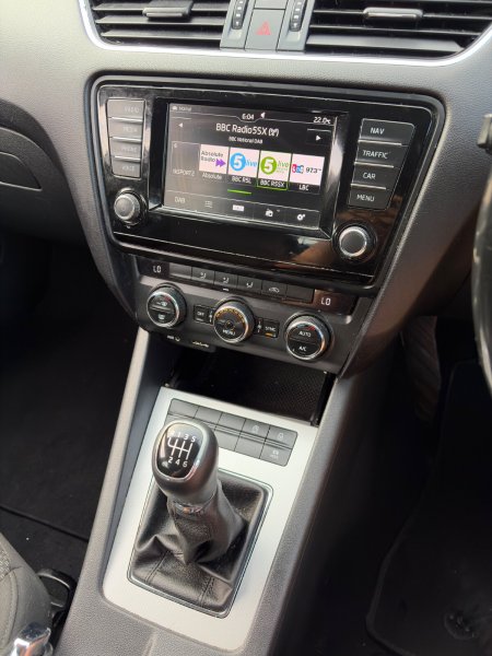 2015 Skoda Octavia - photo 3