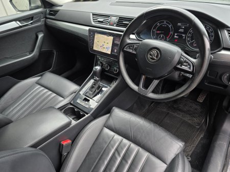 2018 Skoda Superb - photo 12