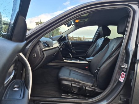 2017 BMW 3-Series - photo 23