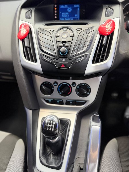2011 Ford Focus - photo 21