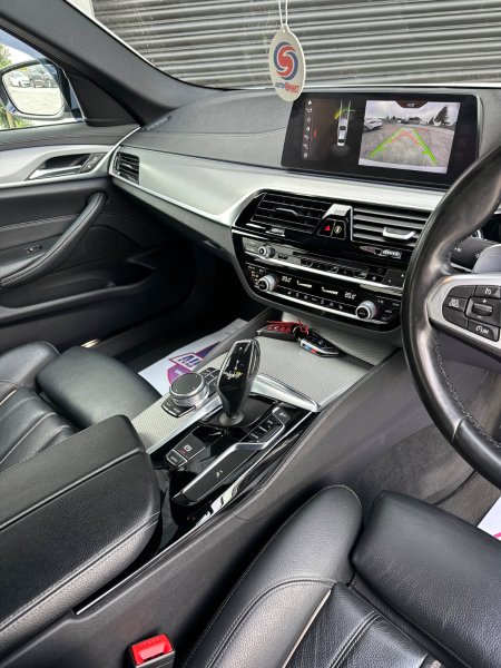 2017 BMW 5-Series - photo 21