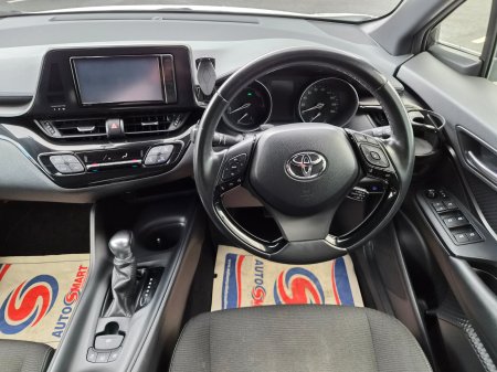 2019 Toyota C-HR - photo 11