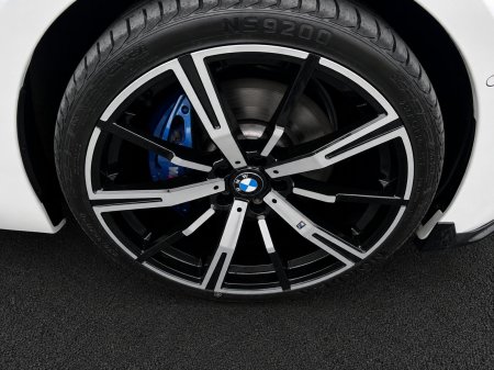 2022 BMW 3-Series - photo 15