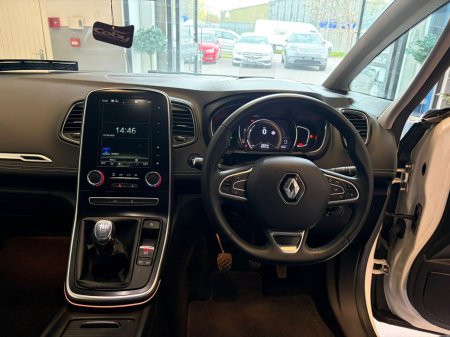 2019 Renault Grand Scenic - photo 22