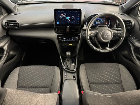2026 Toyota Yaris Cross - photo 8
