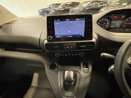 2023 Peugeot Partner - photo 11