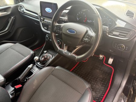 2021 Ford Fiesta - photo 18