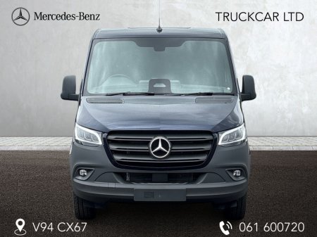 2027 Mercedes-Benz Sprinter - photo 3