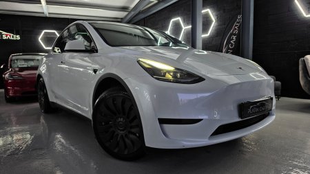 2023 Tesla Model Y - photo 4