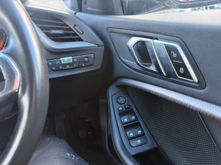 2021 BMW 1-Series - photo 14