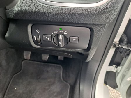 2018 Volvo V40 - photo 27
