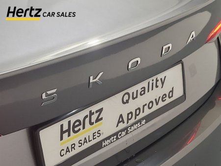 2025 Skoda Octavia - photo 10