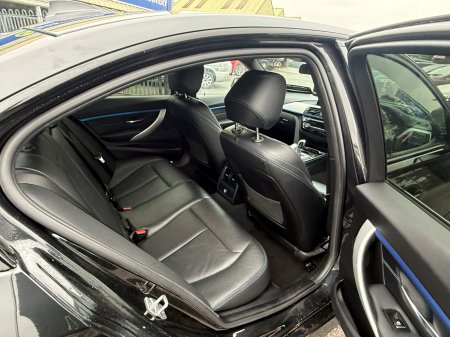 2017 BMW 3-Series - photo 12