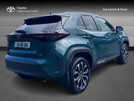 2026 Toyota Yaris Cross - photo 2