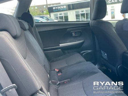 2019 Toyota Prius - photo 14
